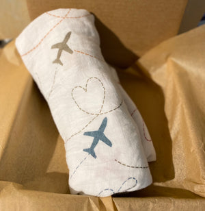 I Love Airplanes Muslin Swaddle Blanket (Multicolour)